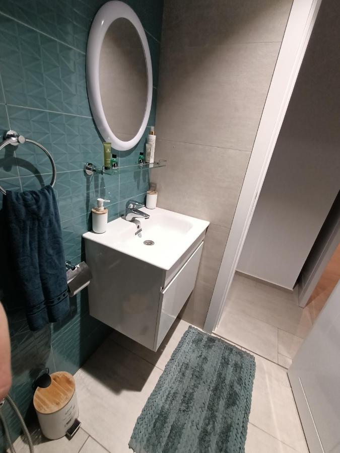 Lovely 1-bed In Lac1 * Tunis