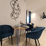 Lovely 1-Bed Apartment In Lac1 Tunis