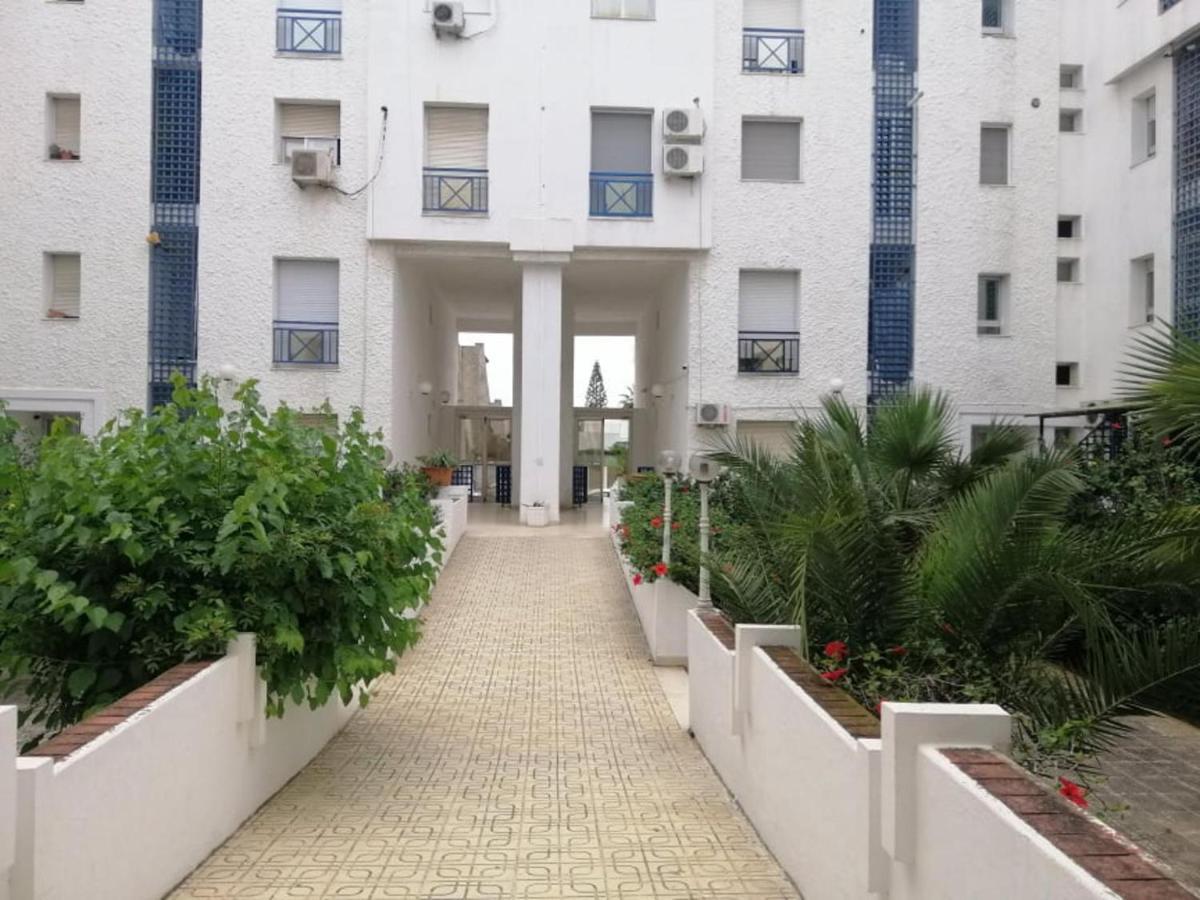 Lovely 1-bed In Lac1 Apartment Tunis